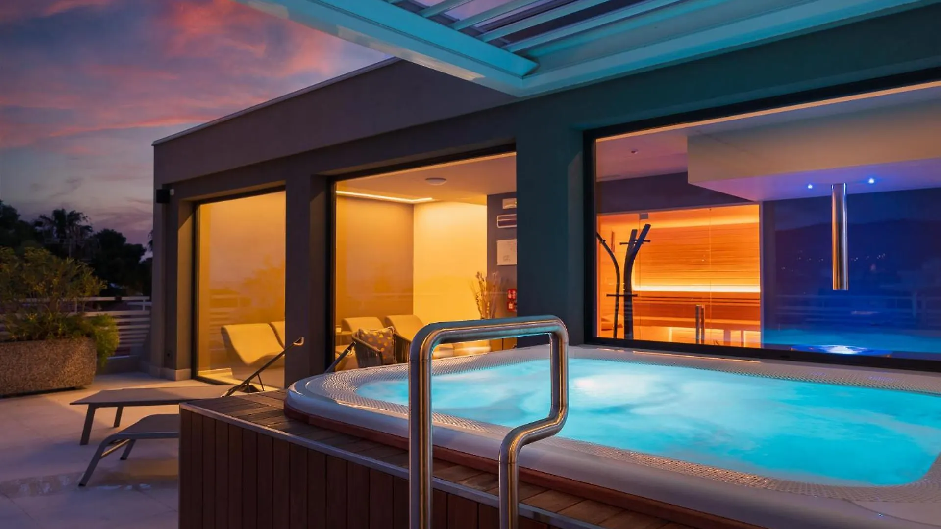 Corallo Wellness Hotel Diano Marina 3*,
